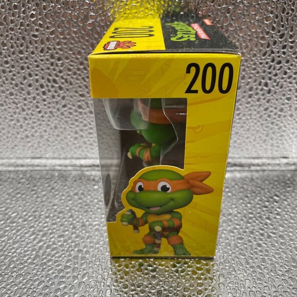 Funko Pop! TMNT – Michelangelo (200) - Picture 4 of 6
